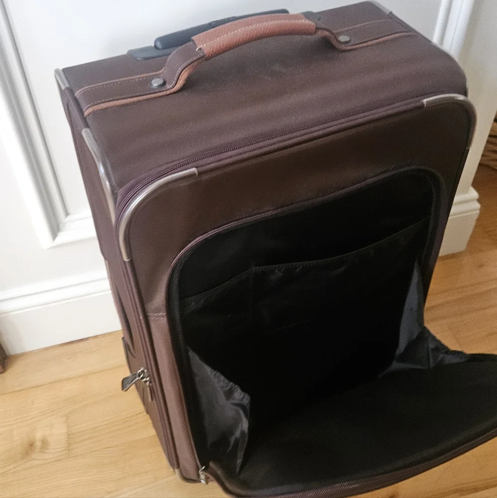 Longchamp BrownTravel RollAboard - Picture 4 of 11